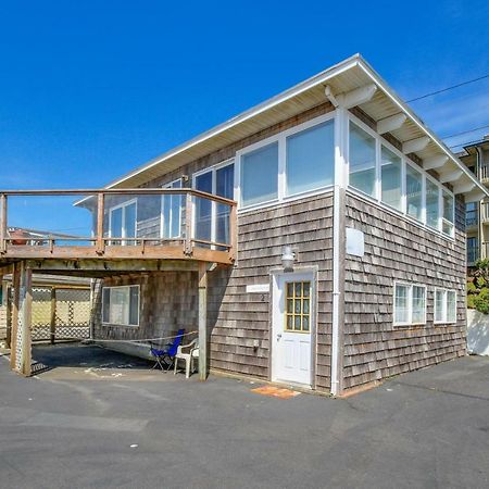 Flounder'S Crib Condo Lincoln City Exterior photo